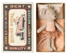 Little Sister Princess Mouse in Matchbox