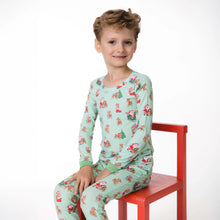 Vintage Reindeer & Santa Unisex - Long Sleeve Loungewear Set