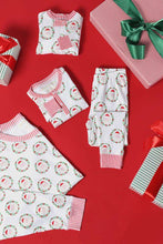 North Pole Portrait Sutton's Sweet Dream Set